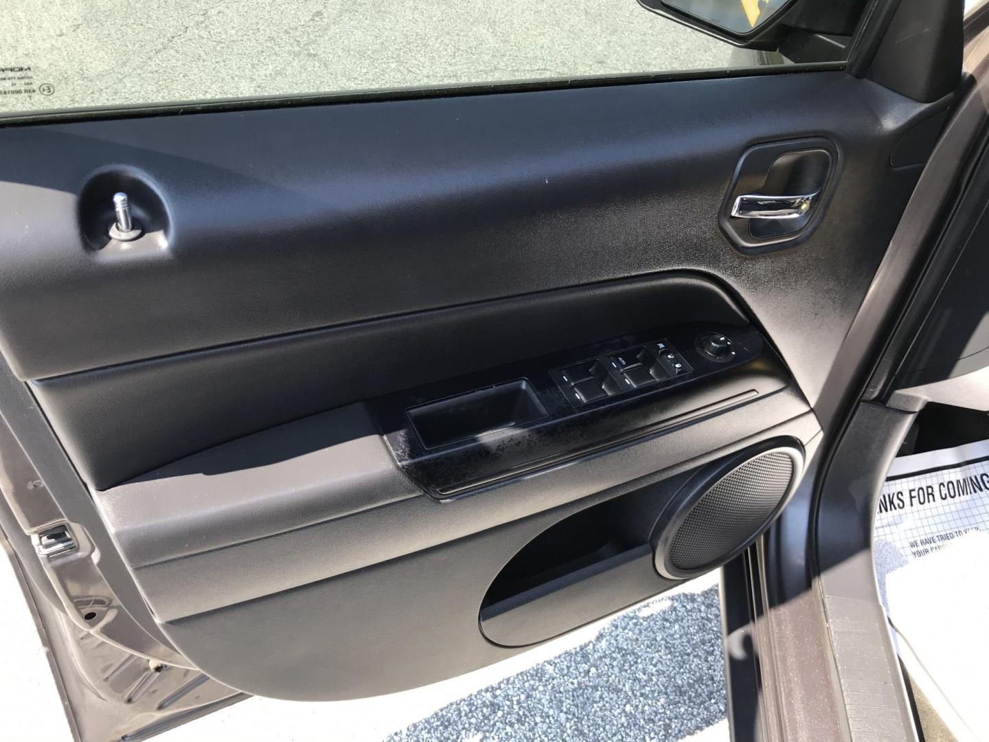 2016 Gray /Gray Jeep Patriot Sport (1C4NJPBB4GD) with an 2.4L L4 DOHC 16V engine, Automatic transmission, located at 577 Chester Pike, Prospect Park, PA, 19076, (610) 237-1015, 39.886154, -75.302338 - 2016 Jeep Patriot: Great on gas, new PA inspection, SUPER CLEAN, runs LIKE NEW! This vehicle comes inspected and has been given a bumper to bumper safety check. It is very clean, reliable, and well maintained. We offer a unique pay plan that is known for being the easiest and fastest financing op- Photo#8