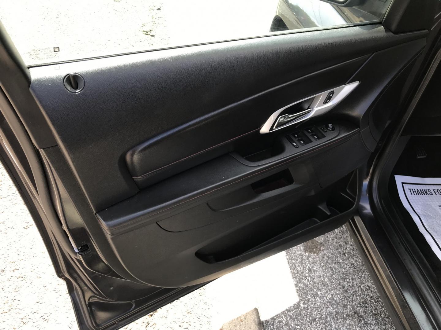 2015 Gray /Gray GMC Terrain SLE1 AWD (2GKFLVEK3F6) with an 2.4L L4 DOHC 16V FFV engine, 6A transmission, located at 577 Chester Pike, Prospect Park, PA, 19076, (610) 237-1015, 39.886154, -75.302338- Photo#8
