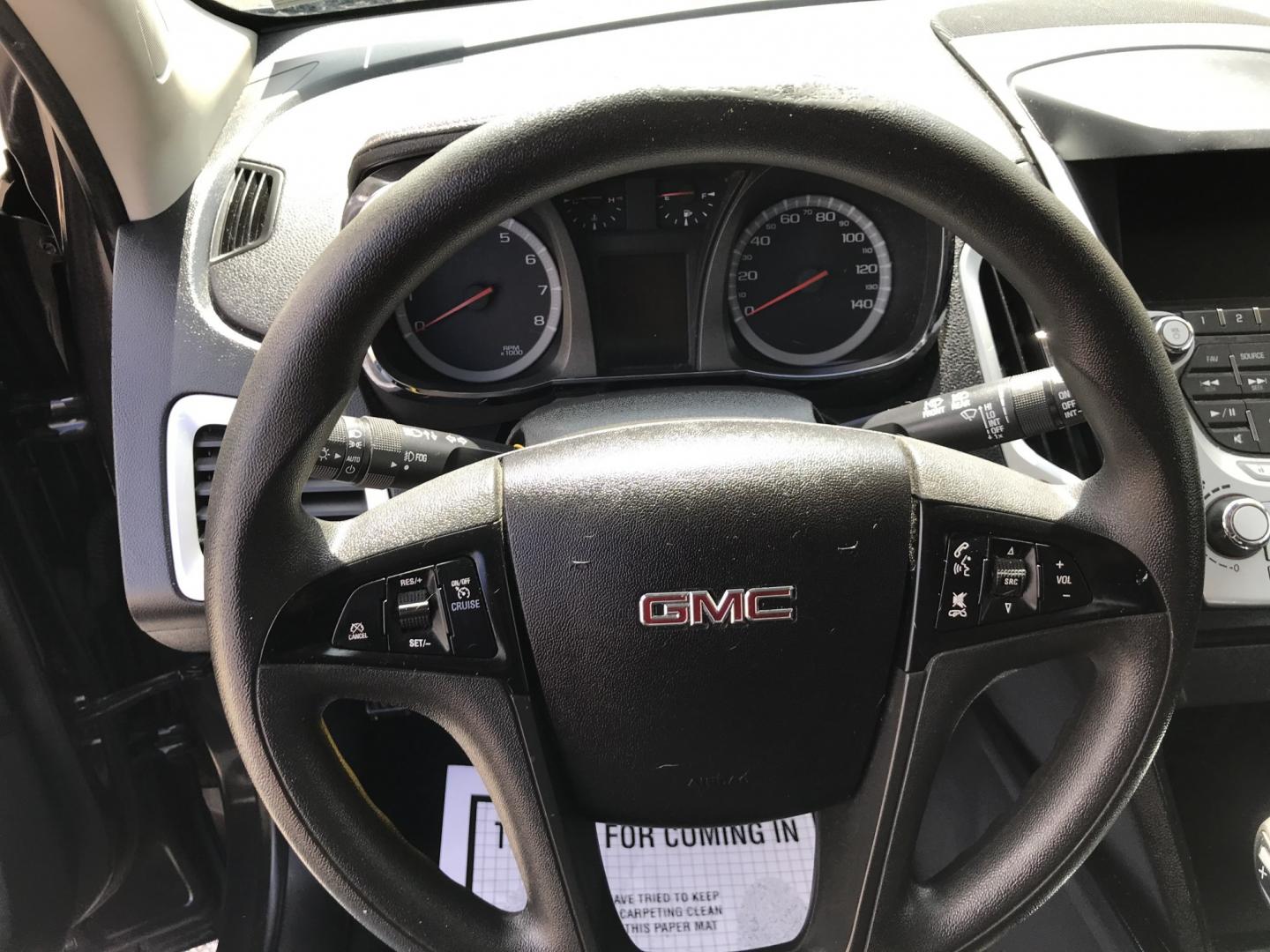 2015 Gray /Gray GMC Terrain SLE1 AWD (2GKFLVEK3F6) with an 2.4L L4 DOHC 16V FFV engine, 6A transmission, located at 577 Chester Pike, Prospect Park, PA, 19076, (610) 237-1015, 39.886154, -75.302338- Photo#11