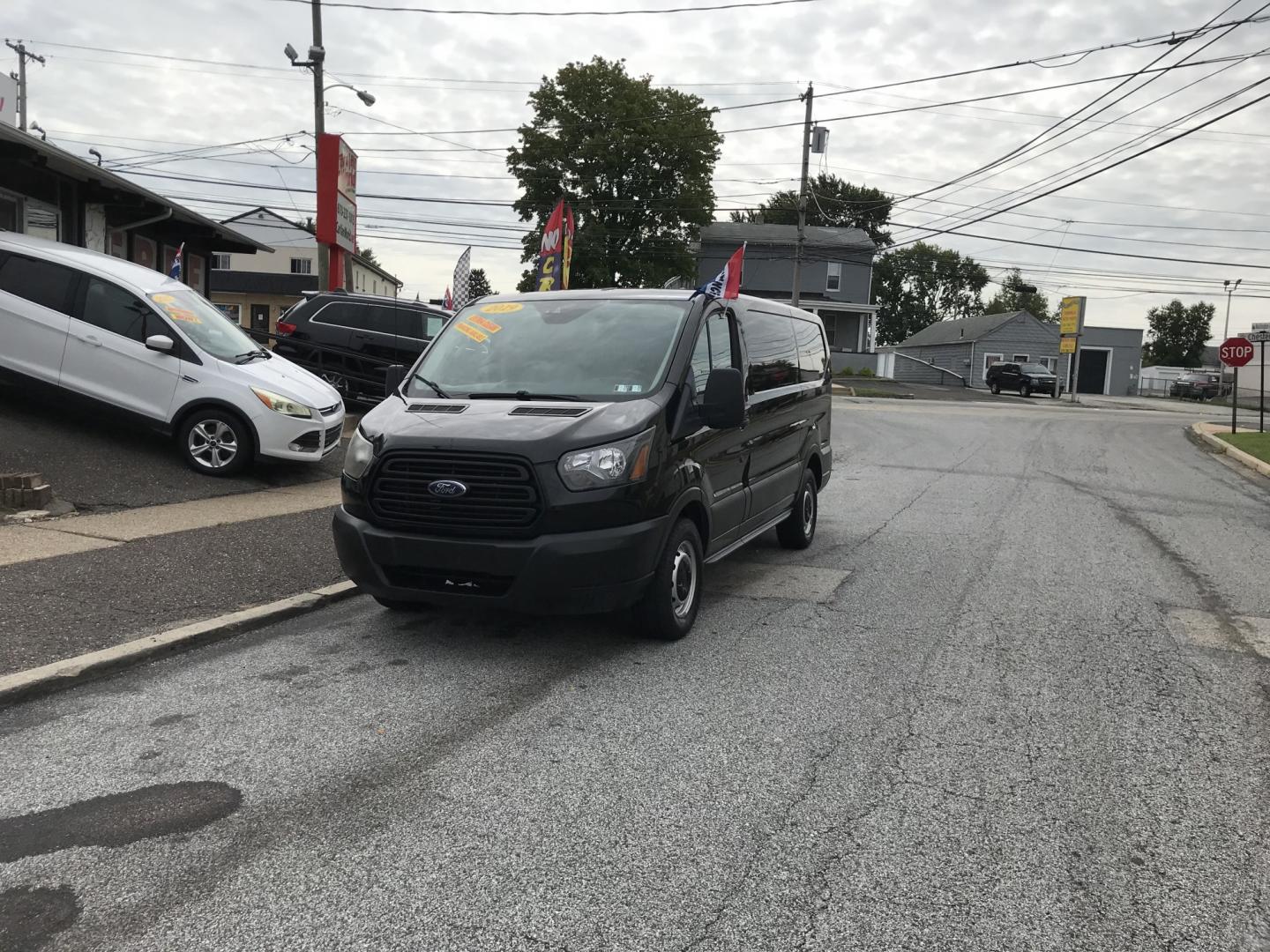 2019 Black /Gray Ford Transit 150 Van Low Roof 60/40 Pass. 130-in. WB (1FTYE1ZM3KK) with an 3.7L V6 DOHC 24V engine, 6A transmission, located at 577 Chester Pike, Prospect Park, PA, 19076, (610) 237-1015, 39.886154, -75.302338 - 2019 Ford Transit 150: FLEET MAINTAINED, new PA inspection, partition, backup camera, cages over windows, SUPER CLEAN! This vehicle comes inspected and has been given a bumper to bumper safety check. It is very clean, reliable, and well maintained. We offer a unique pay plan that is known for bei- Photo#1