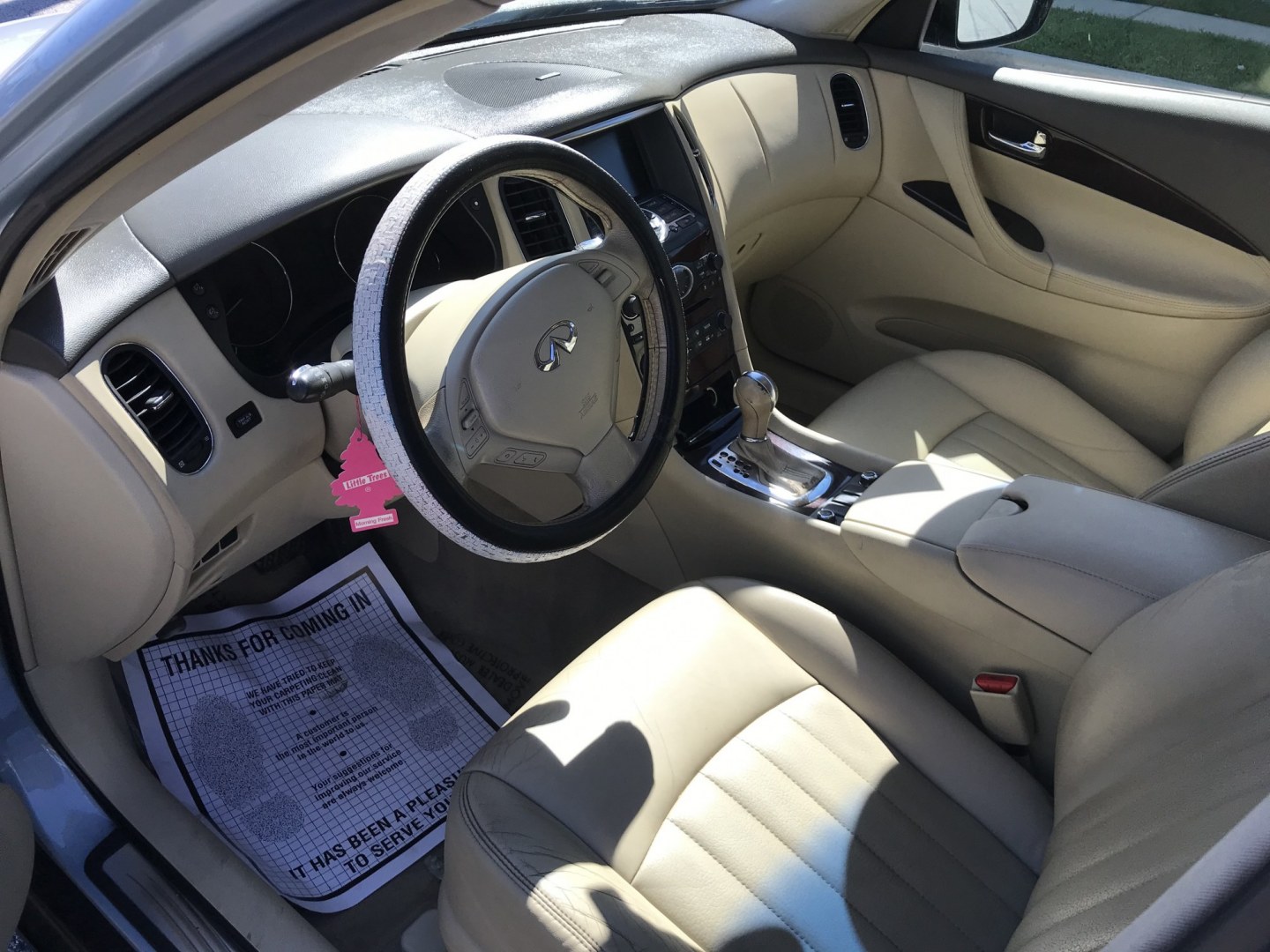 2011 Blue /Beige Infiniti EX EX35 AWD (JN1AJ0HR9BM) with an 3.5L V6 DOHC 24V engine, 5-Speed Automatic Overdrive transmission, located at 577 Chester Pike, Prospect Park, PA, 19076, (610) 237-1015, 39.886154, -75.302338 - 2011 Infiniti EX350: Only 104k miles, sunroof, navigation system, backup camera, new PA inspection, RUNS LIKE NEW! This vehicle comes inspected and has been given a bumper to bumper safety check. It is very clean, reliable, and well maintained. We offer a unique pay plan that is known for being t- Photo#9