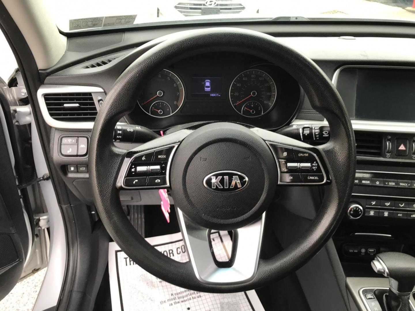 2019 Silver /Gray Kia Optima LX (5XXGT4L36KG) with an 2.4L L4 DOHC 16V engine, 6A transmission, located at 577 Chester Pike, Prospect Park, PA, 19076, (610) 237-1015, 39.886154, -75.302338 - 2019 Kia Optima LX: Backup camera, new PA inspection, great on gas, SUPER CLEAN, runs LIKE NEW! This vehicle comes inspected and has been given a bumper to bumper safety check. It is very clean, reliable, and well maintained. We offer a unique pay plan that is known for being the easiest and fast- Photo#10