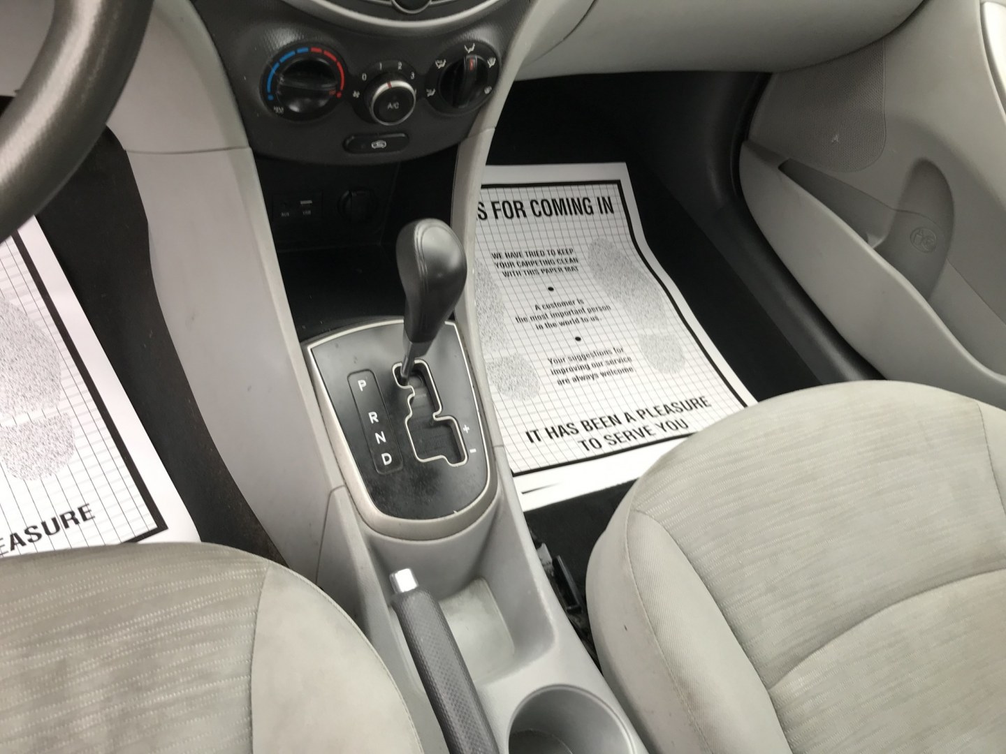 2015 Black Hyundai Accent GLS 4-Door 6A (KMHCT4AEXFU) with an 1.6L L4 DOHC 16V engine, 6A transmission, located at 577 Chester Pike, Prospect Park, PA, 19076, (610) 237-1015, 39.886154, -75.302338 - 2015 Hyundai Accent GLS: Great on gas, new PA inspection, SUPER CLEAN, runs LIKE NEW! This vehicle comes inspected and has been given a bumper to bumper safety check. It is very clean, reliable, and well maintained. We offer a unique pay plan that is known for being the easiest and fastest financ- Photo#13