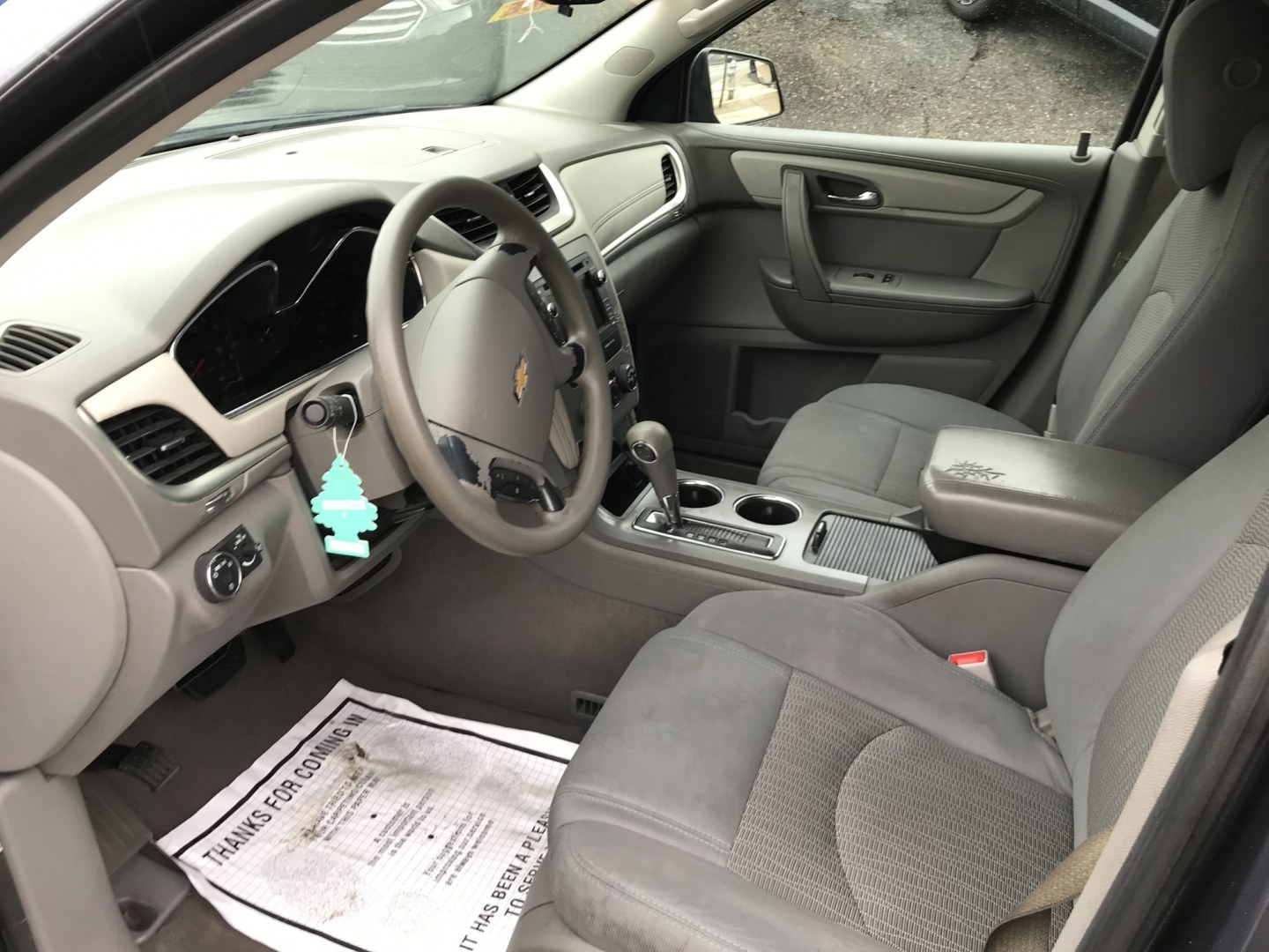 2013 Blue /Gray Chevrolet Traverse LS w/PDC (1GNKRFED0DJ) with an 3.6L V6 DOHC 24V engine, 6-Speed Automatic transmission, located at 577 Chester Pike, Prospect Park, PA, 19076, (610) 237-1015, 39.886154, -75.302338 - 2013 Chevy Traverse: Only 91k miles, 3rd row seating, backup camera, new PA inspection, SUPER CLEAN, runs LIKE NEW! This vehicle comes inspected and has been given a bumper to bumper safety check. It is very clean, reliable, and well maintained. We offer a unique pay plan that is known for being- Photo#7
