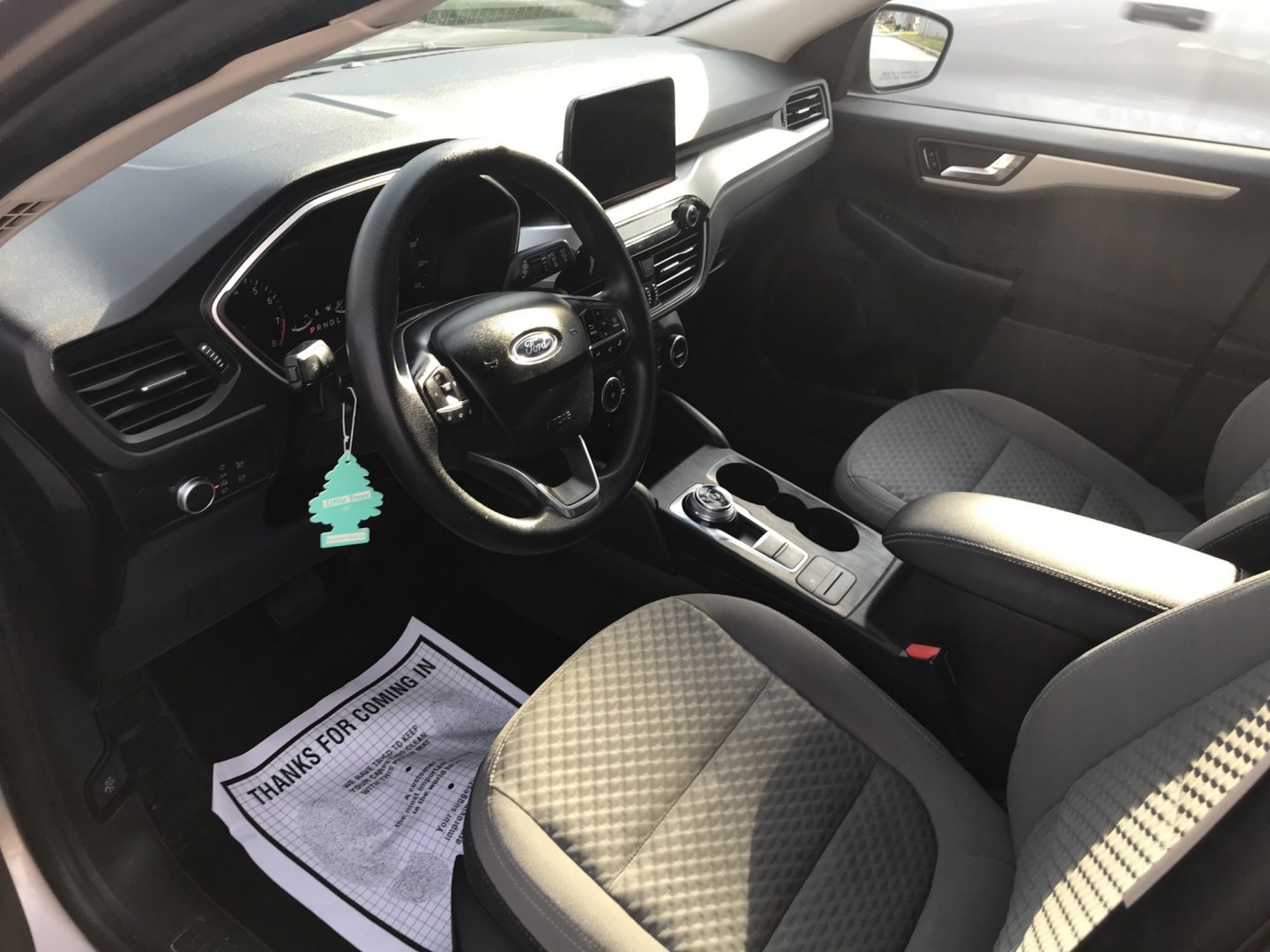 2020 Gold /Tan Ford Escape SE AWD (1FMCU9G65LU) with an 1.5L L3 engine, 6A transmission, located at 577 Chester Pike, Prospect Park, PA, 19076, (610) 237-1015, 39.886154, -75.302338 - 2020 Ford Escape SE: Backup camera, AWD, new PA inspection, SUPER CLEAN, runs LIKE NEW! This vehicle comes inspected and has been given a bumper to bumper safety check. It is very clean, reliable, and well maintained. We offer a unique pay plan that is known for being the easiest and fastest fina- Photo#7