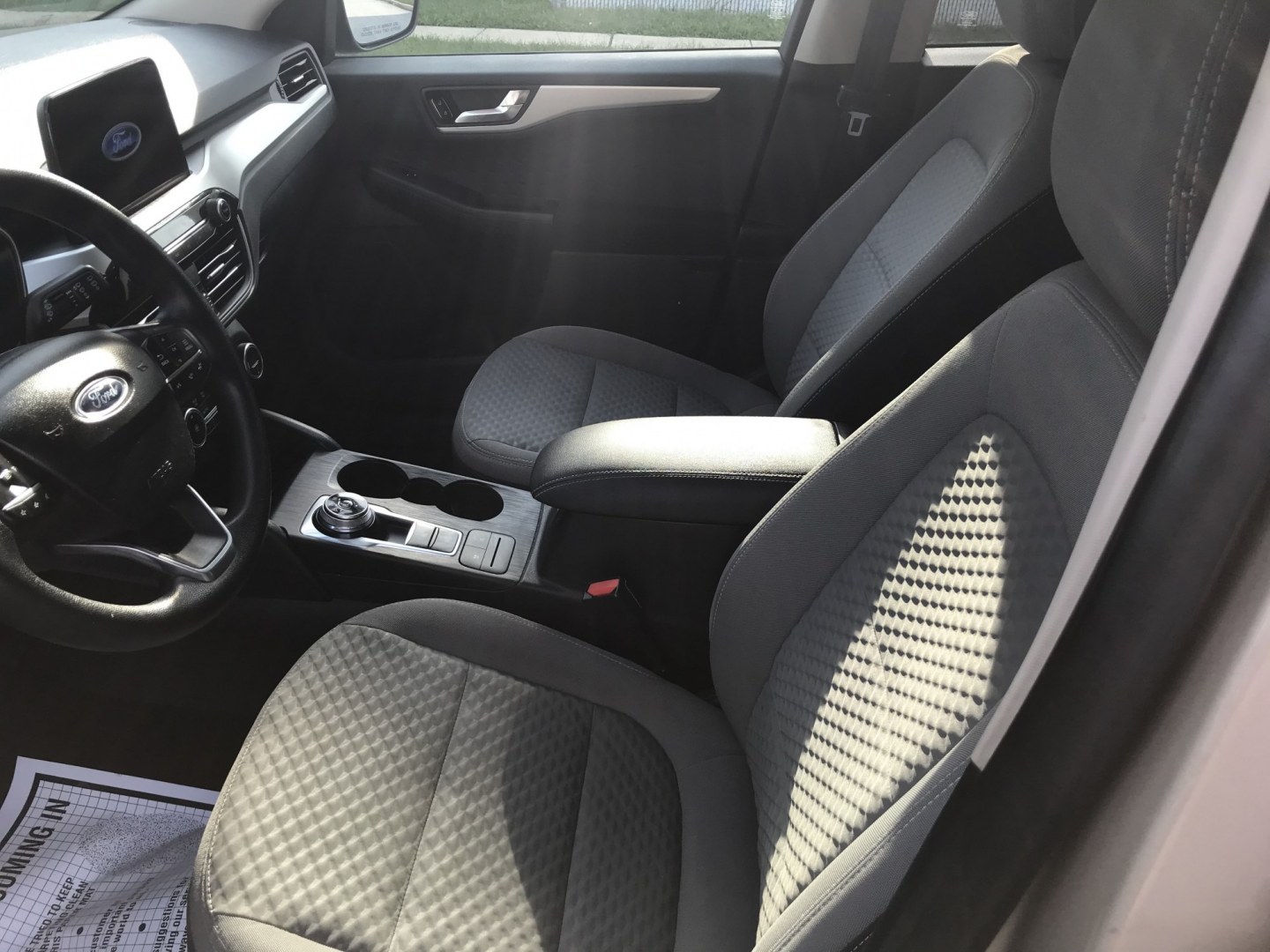 2020 Gold /Tan Ford Escape SE AWD (1FMCU9G65LU) with an 1.5L L3 engine, 6A transmission, located at 577 Chester Pike, Prospect Park, PA, 19076, (610) 237-1015, 39.886154, -75.302338 - 2020 Ford Escape SE: Backup camera, AWD, new PA inspection, SUPER CLEAN, runs LIKE NEW! This vehicle comes inspected and has been given a bumper to bumper safety check. It is very clean, reliable, and well maintained. We offer a unique pay plan that is known for being the easiest and fastest fina- Photo#9