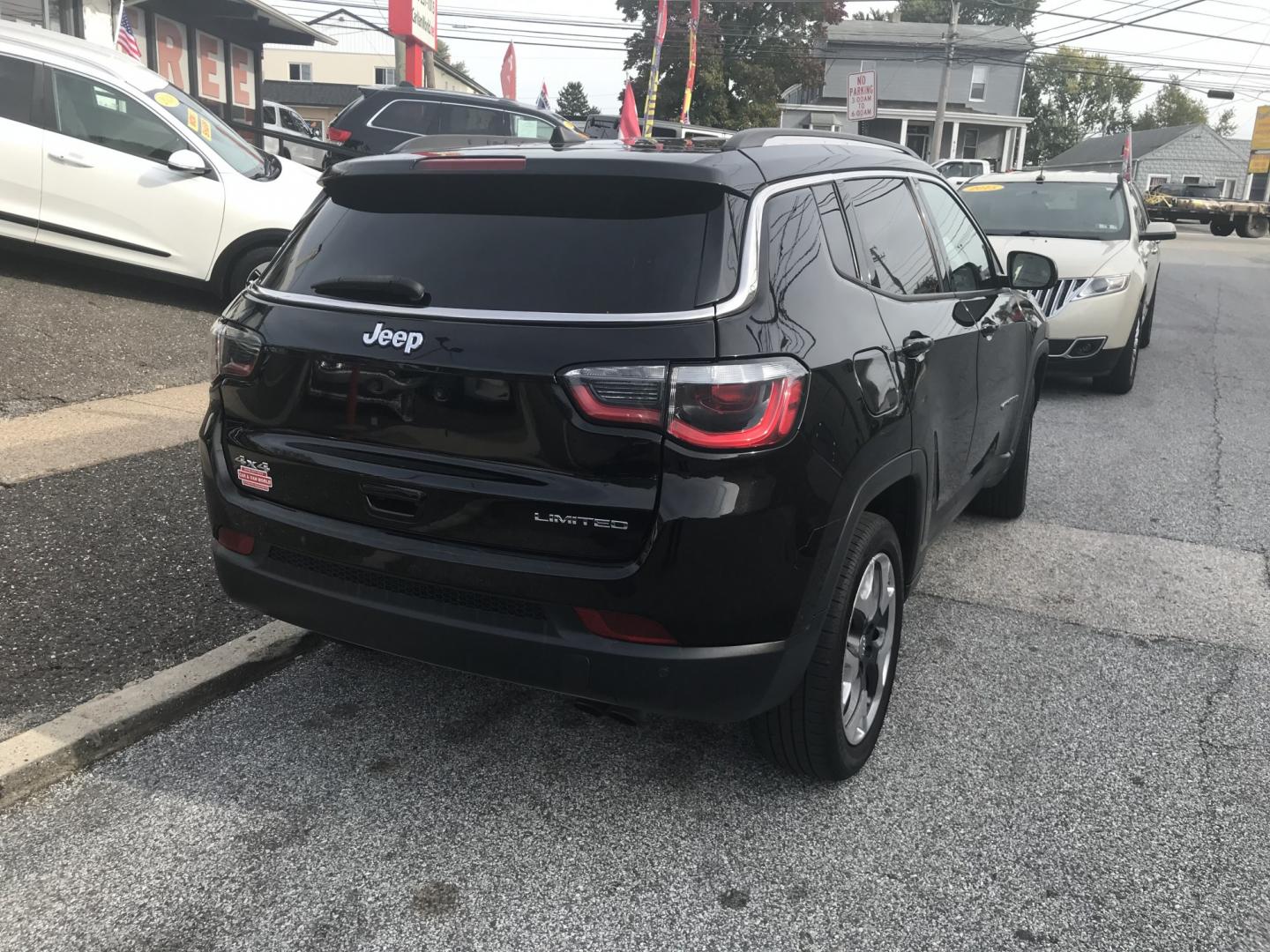 2018 Black /Black Jeep Compass Limited 4WD (3C4NJDCB3JT) with an 2.4L L4 DOHC 16V engine, CVT transmission, located at 577 Chester Pike, Prospect Park, PA, 19076, (610) 237-1015, 39.886154, -75.302338 - 2018 Jeep Compass LIMITED: 4x4, backup camera, navigation system, backup camera, new PA inspection, SUPER CLEAN, runs LIKE NEW! This vehicle comes inspected and has been given a bumper to bumper safety check. It is very clean, reliable, and well maintained. We offer a unique pay plan that is know- Photo#7