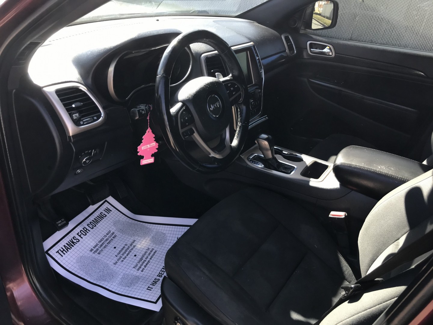 2017 Maroon /Gray Jeep Grand Cherokee Laredo 4WD (1C4RJFAG7HC) with an 3.6L V6 DOHC 24V engine, 8A transmission, located at 577 Chester Pike, Prospect Park, PA, 19076, (610) 237-1015, 39.886154, -75.302338- Photo#5