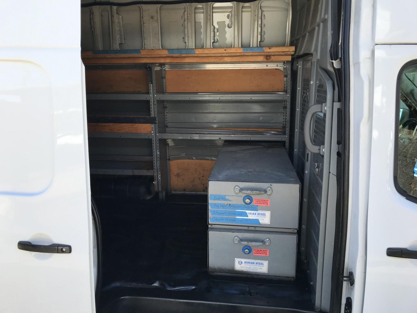 2018 White /Gray Nissan NV Cargo 2500 HD S V6 High Roof (1N6BF0LY1JN) with an 4.0L V6 engine, 5A transmission, located at 577 Chester Pike, Prospect Park, PA, 19076, (610) 237-1015, 39.886154, -75.302338- Photo#20