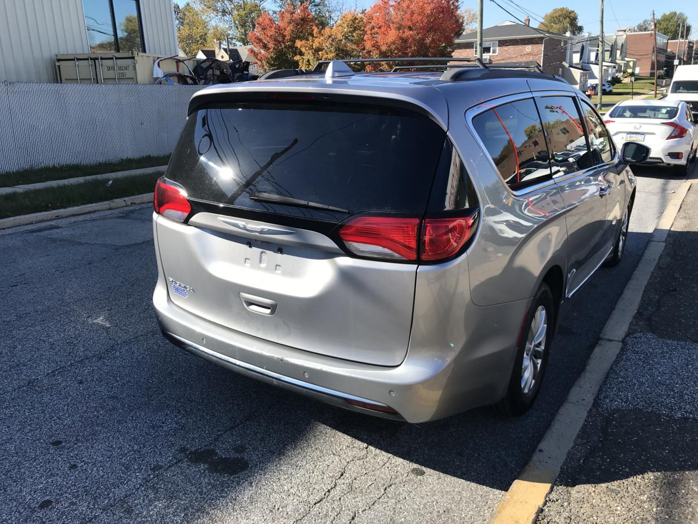 2017 Silver /Black Chrysler Pacifica Touring (2C4RC1BG1HR) with an 3.6L V6 DOHC 24V engine, 6A transmission, located at 577 Chester Pike, Prospect Park, PA, 19076, (610) 237-1015, 39.886154, -75.302338 - 2017 Chrysler Pacifica Touring: Backup camera, navigation system, stow and go seating, new PA inspection, runs LIKE NEW! This vehicle comes inspected and has been given a bumper to bumper safety check. It is very clean, reliable, and well maintained. We offer a unique pay plan that is known for b- Photo#4