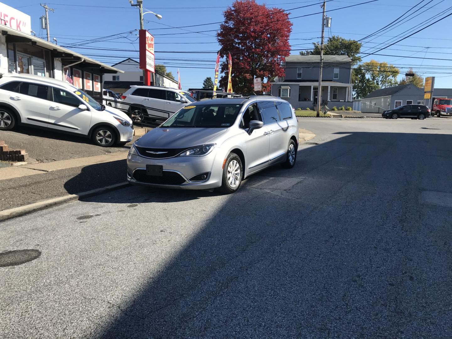 2017 Silver /Black Chrysler Pacifica Touring (2C4RC1BG1HR) with an 3.6L V6 DOHC 24V engine, 6A transmission, located at 577 Chester Pike, Prospect Park, PA, 19076, (610) 237-1015, 39.886154, -75.302338 - 2017 Chrysler Pacifica Touring: Backup camera, navigation system, stow and go seating, new PA inspection, runs LIKE NEW! This vehicle comes inspected and has been given a bumper to bumper safety check. It is very clean, reliable, and well maintained. We offer a unique pay plan that is known for b- Photo#1