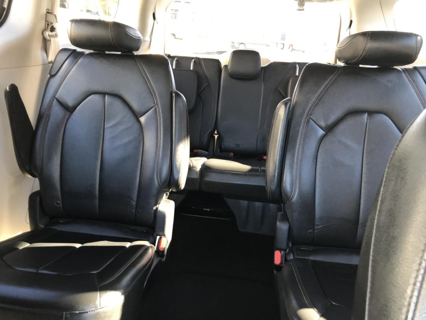 2017 Silver /Black Chrysler Pacifica Touring (2C4RC1BG1HR) with an 3.6L V6 DOHC 24V engine, 6A transmission, located at 577 Chester Pike, Prospect Park, PA, 19076, (610) 237-1015, 39.886154, -75.302338 - 2017 Chrysler Pacifica Touring: Backup camera, navigation system, stow and go seating, new PA inspection, runs LIKE NEW! This vehicle comes inspected and has been given a bumper to bumper safety check. It is very clean, reliable, and well maintained. We offer a unique pay plan that is known for b- Photo#17