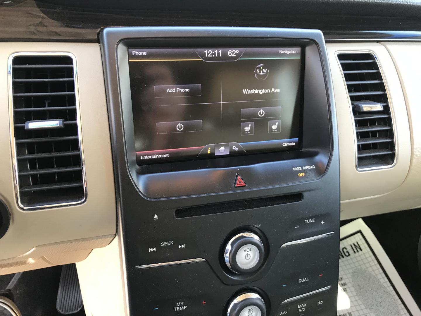 2013 White /Beige Ford Flex SEL FWD (2FMGK5C88DB) with an 3.5L V6 DOHC 24V engine, 6-Speed Automatic Overdrive transmission, located at 577 Chester Pike, Prospect Park, PA, 19076, (610) 237-1015, 39.886154, -75.302338 - 2013 Ford Flex SEL: Navigation system, 3rd row seating, sunroofs, new PA inspection, SUPER CLEAN, runs LIKE NEW! This vehicle comes inspected and has been given a bumper to bumper safety check. It is very clean, reliable, and well maintained. We offer a unique pay plan that is known for being the- Photo#13